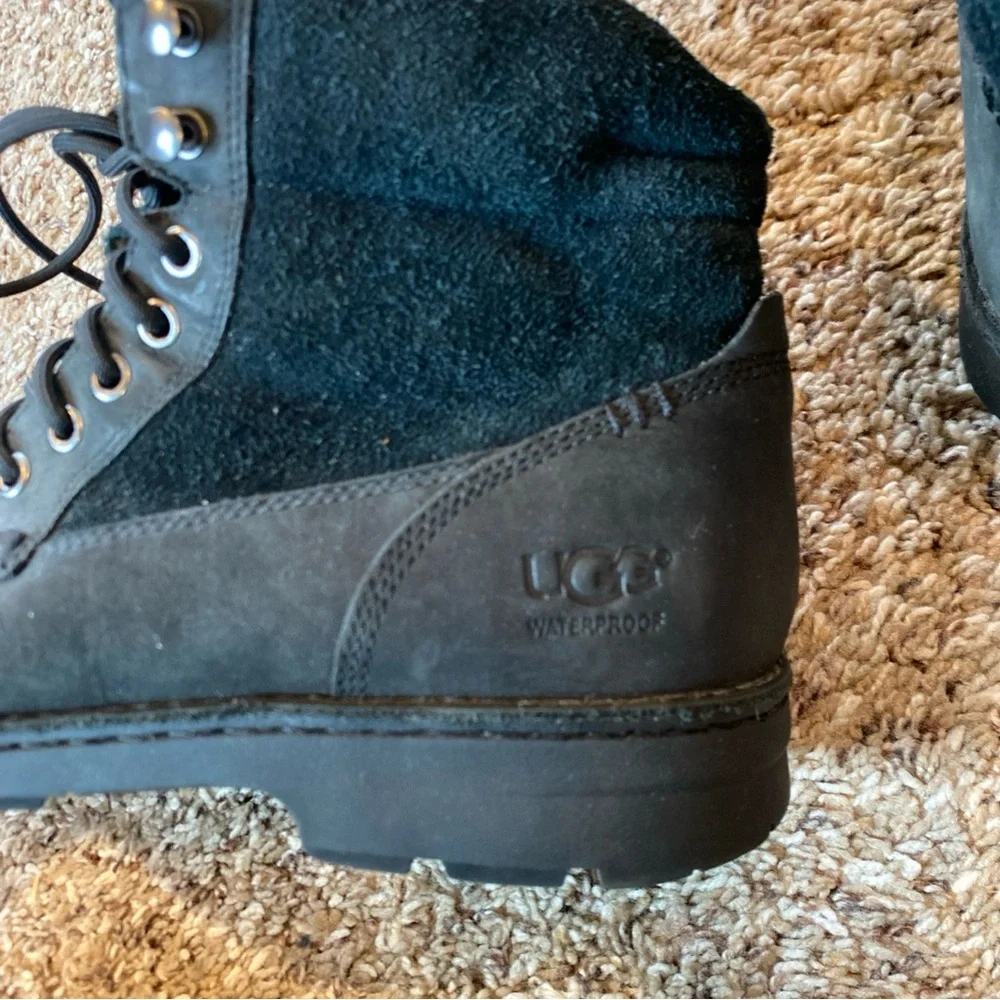 Ugg Barrington Waterproof Moc Toe Boots Black Mens Size 10 Leather Suede Ankle